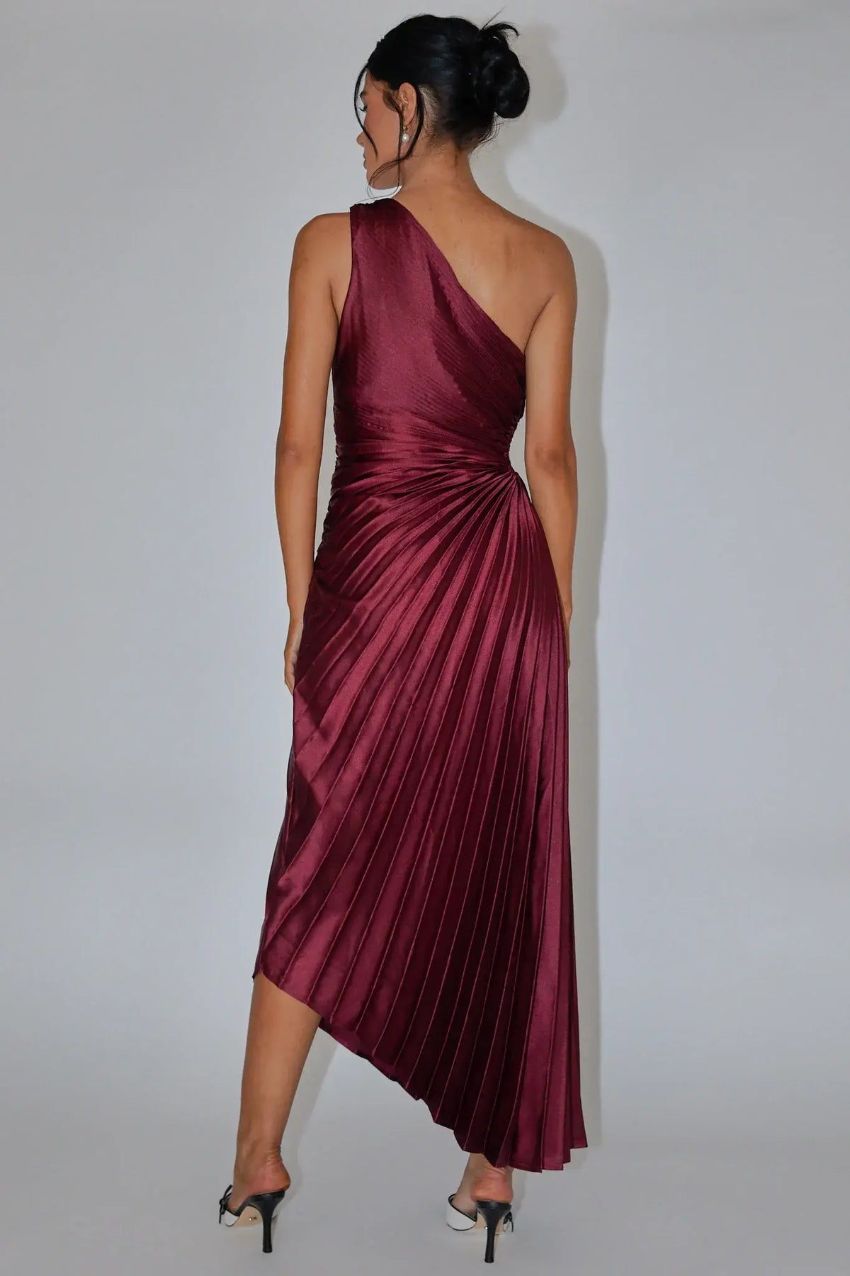 Brooklynn One-Shoulder Accordion Pleat Dress Wine